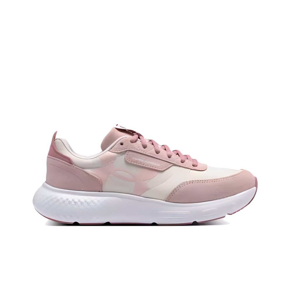 アンダーアーマー デコイ ラックス ランニングシューズ レデ - Men Shoes Under 600 のレビューと価格