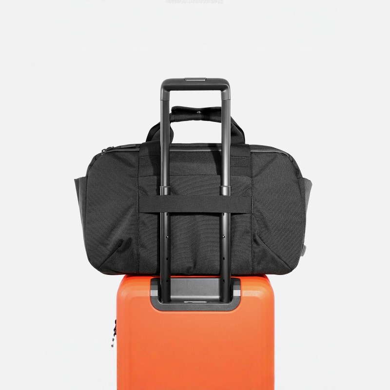 Aer Travel ダッフルバッグ 3、ジム用ダッフルバッ - Men'S Shoes Water Resistant のレビューと価格